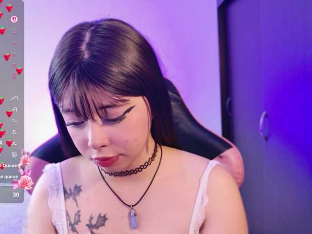arieyaraa live webcam show