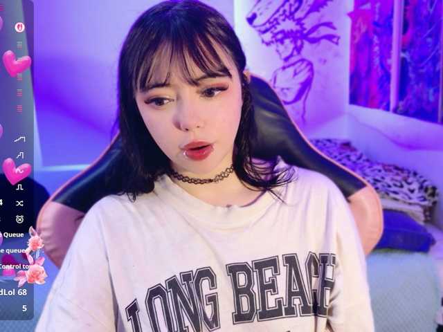 arieyaraa, en directo ahora en BongaCams