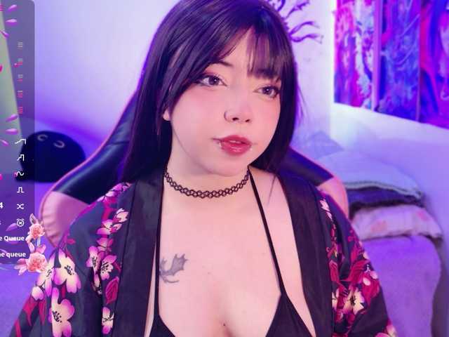 arieyaraa live cam on BongaCams