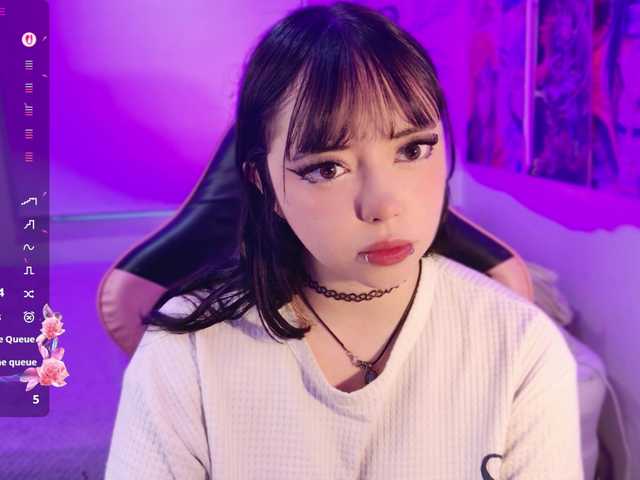 arieyaraa live cam on BongaCams