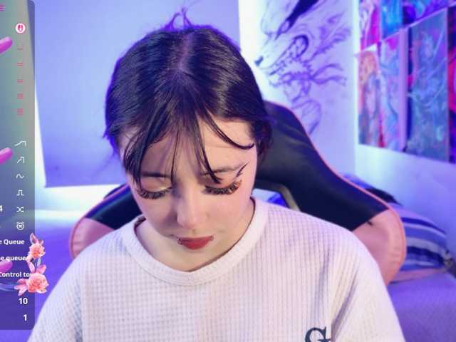 arieyaraa live cam on BongaCams