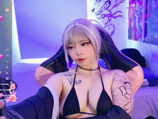 arieyaraa live cam on BongaCams