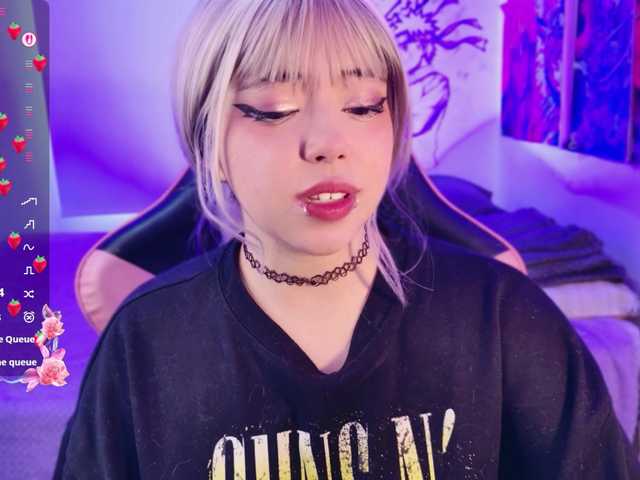 arieyaraa live cam on BongaCams