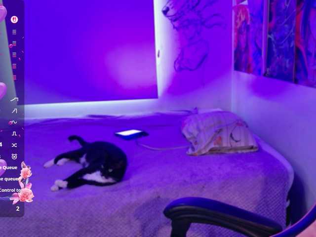 arieyaraa live cam on BongaCams