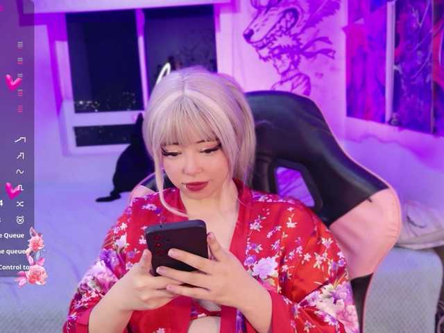 arieyaraa live cam on BongaCams