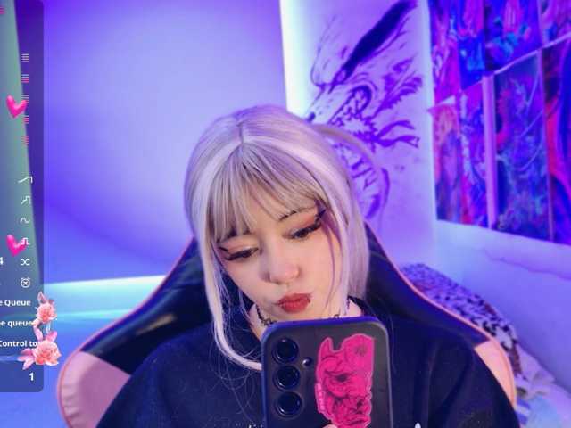 arieyaraa, live now on BongaCams