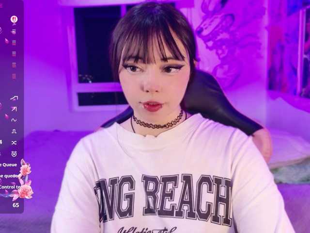 arieyaraa live cam on BongaCams