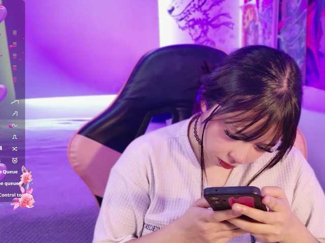 arieyaraa live cam on BongaCams