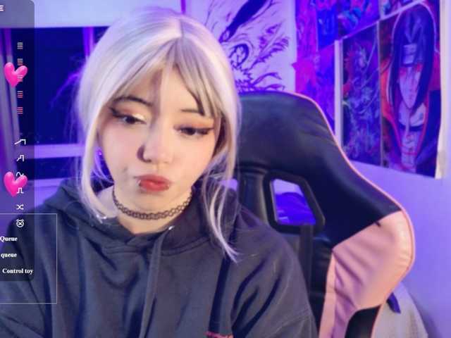 arieyaraa live cam on BongaCams