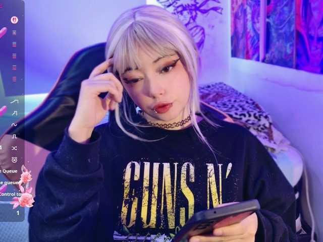 arieyaraa live cam on BongaCams