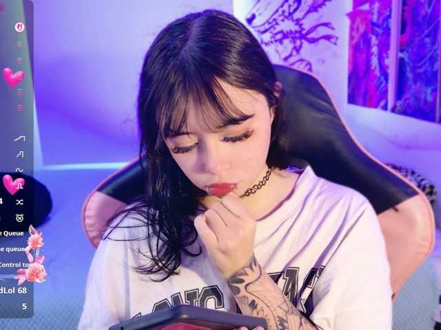 arieyaraa live cam on BongaCams