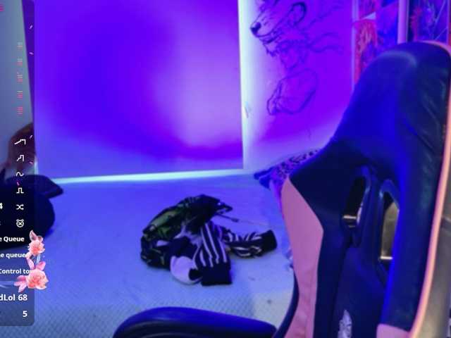 arieyaraa live cam on BongaCams