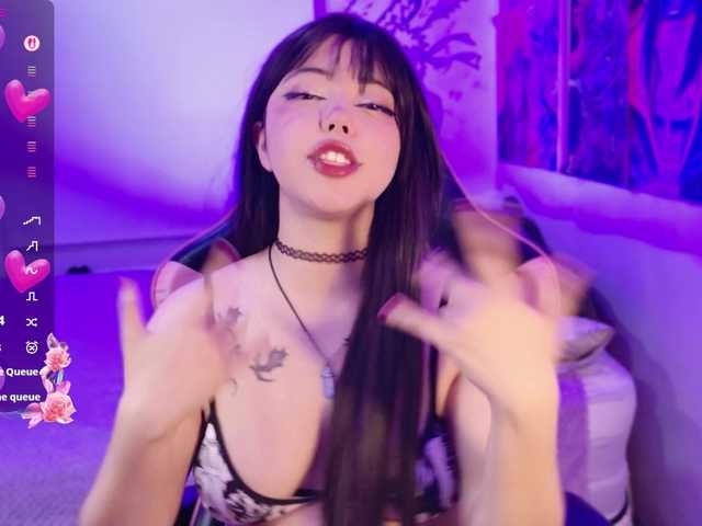 arieyaraa live cam on BongaCams