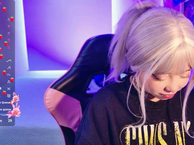 arieyaraa live cam on BongaCams