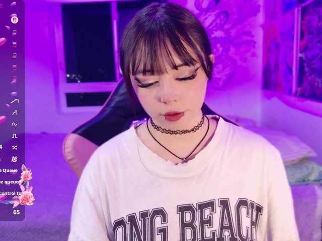 arieyaraa live cam on BongaCams
