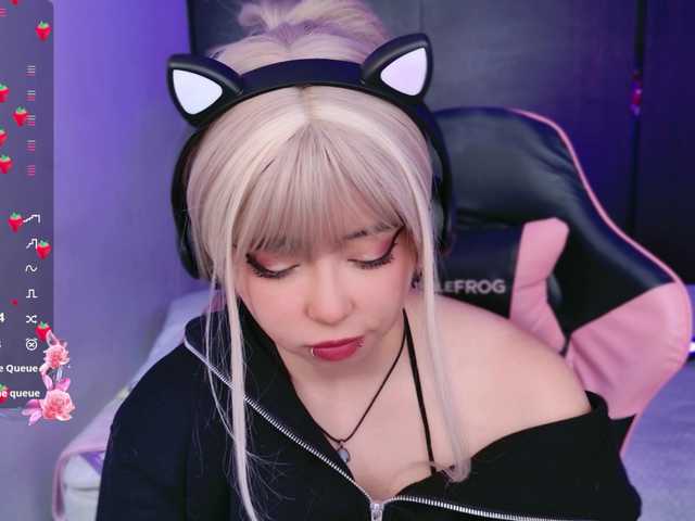 arieyaraa live cam on BongaCams