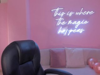 ArianaDumont Porn Show