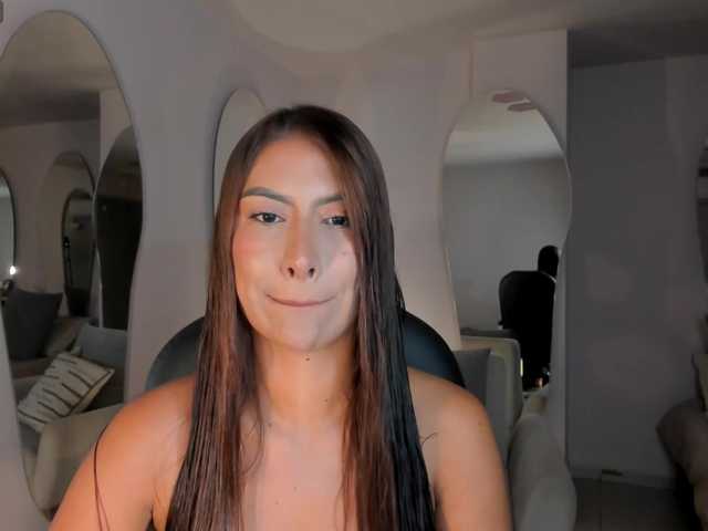 arianadumont online