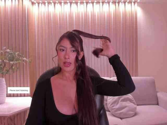 ArianaDumont webcam