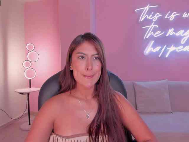 ArianaDumont Live Webcam on BongaCams