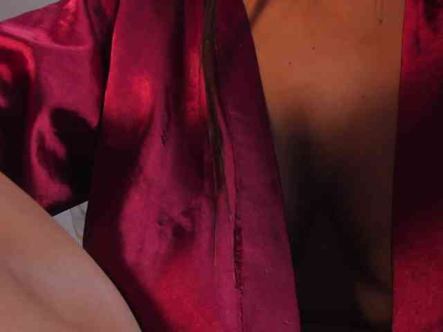 ArianaDumont webcam