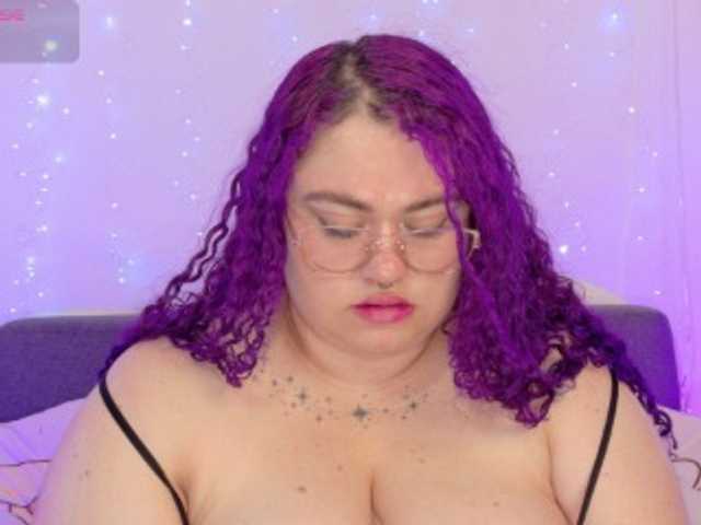 lunitaa0 live cam on BongaCams