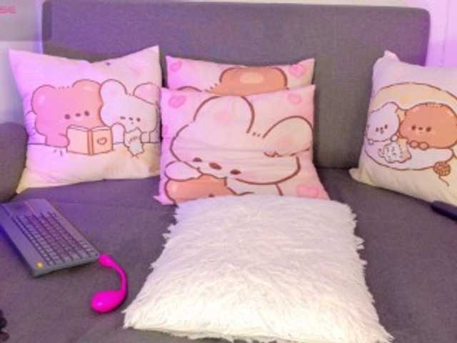 lunitaa0 live cam on BongaCams