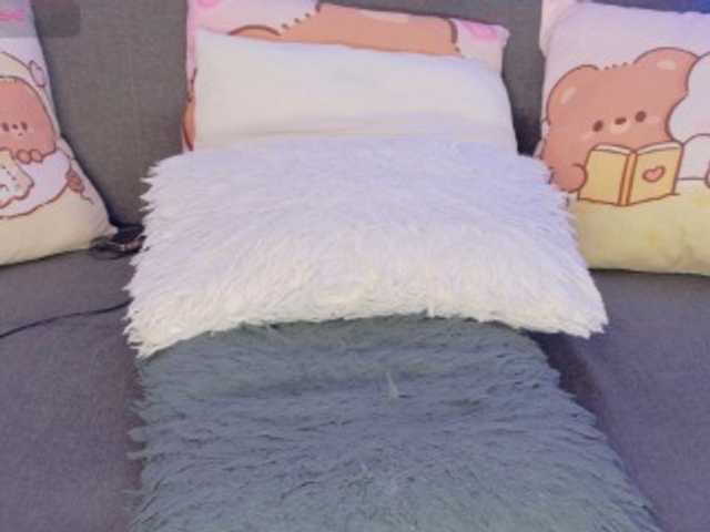 lunitaa0 live cam preview