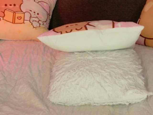 lunitaa0's BongaCams show and profile