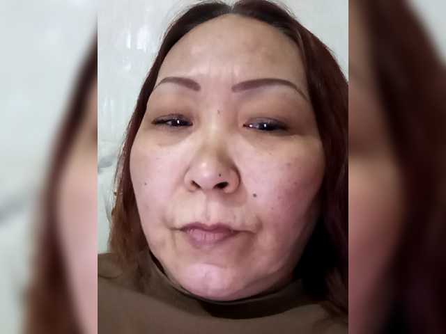 FINANCIALLY_POOR live cam preview