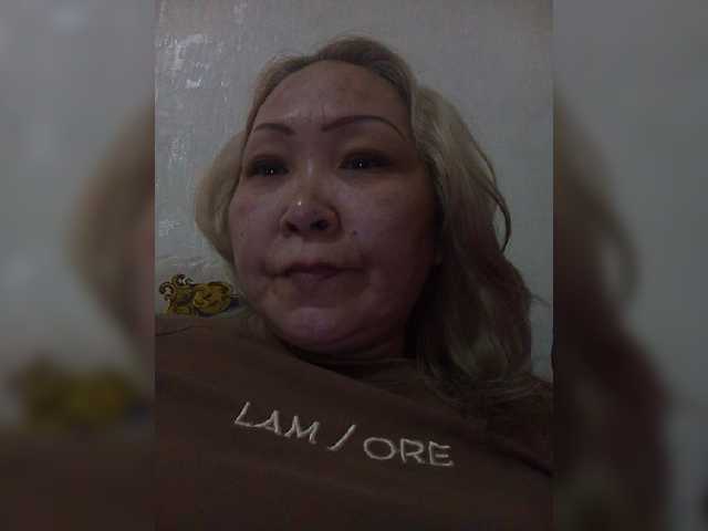 Qweentis live cam on BongaCams