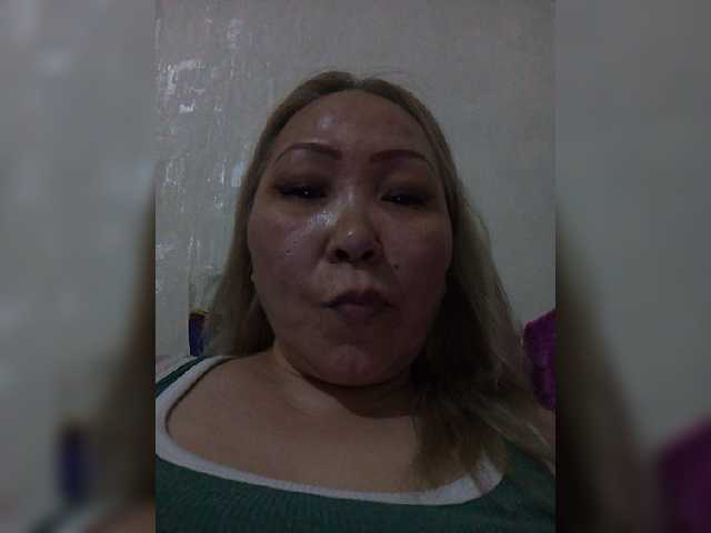 Qweentis live cam on BongaCams