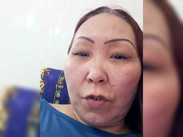 Qweentis, en directo ahora en BongaCams