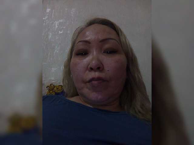 Qweentis live cam on BongaCams