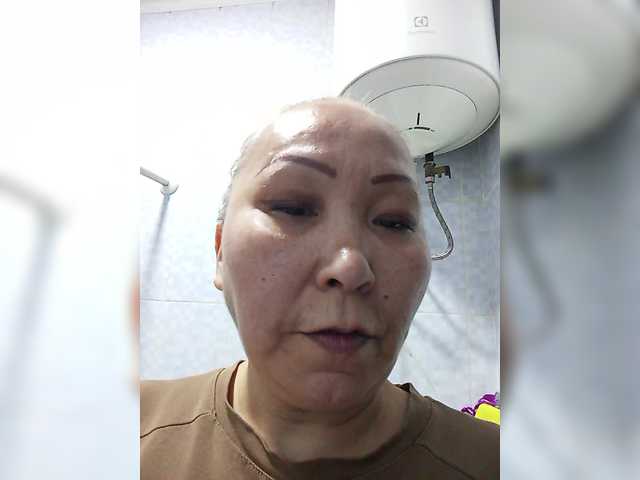 Qweentis live cam