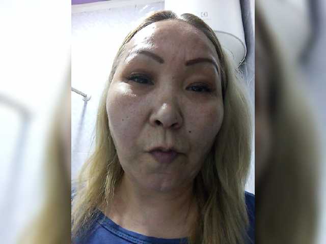 Qweentis live cam on BongaCams