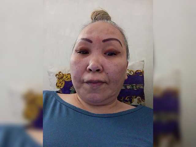 Qweentis live cam on BongaCams