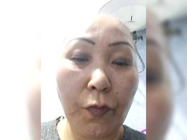 Qweentis live cam on BongaCams