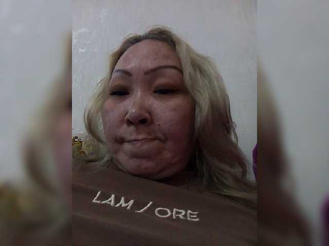 Qweentis live cam on BongaCams