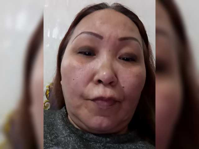 FINANCIALLY_POOR live cam preview