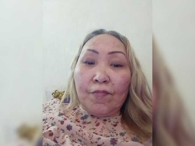 Qweentis live cam on BongaCams