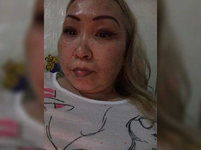 Qweentis live cam on BongaCams