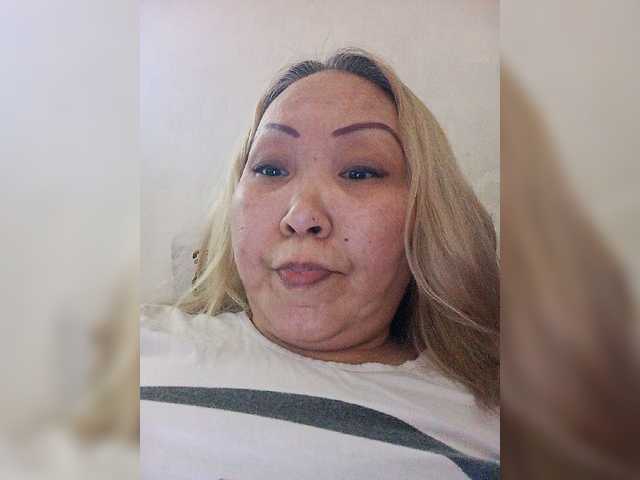 Qweentis live cam on BongaCams