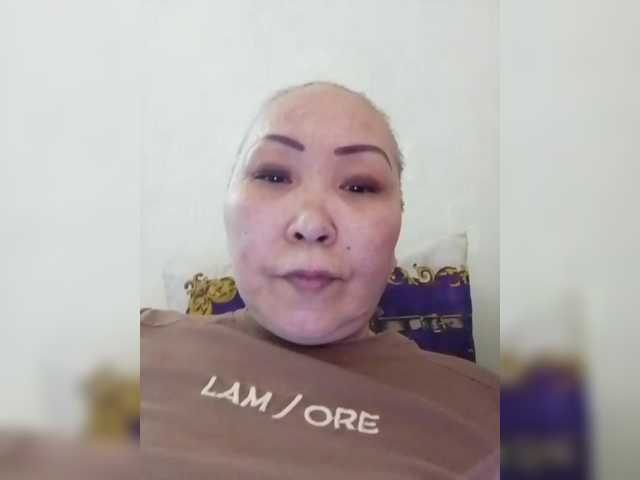 Qweentis live cam on BongaCams