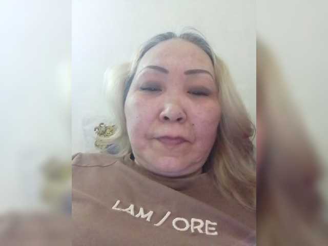 Qweentis live cam on BongaCams
