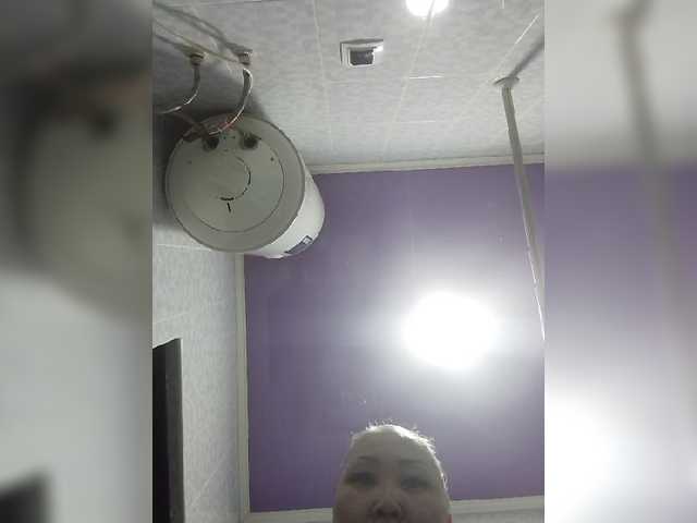 Qweentis live cam on BongaCams