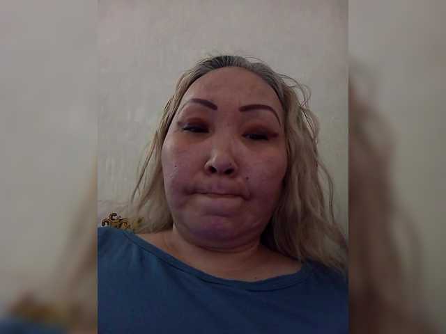 Qweentis live cam on BongaCams