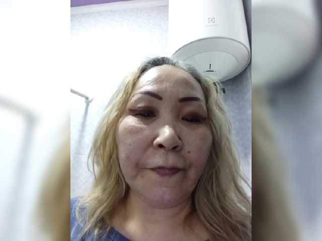 Qweentis live cam on BongaCams