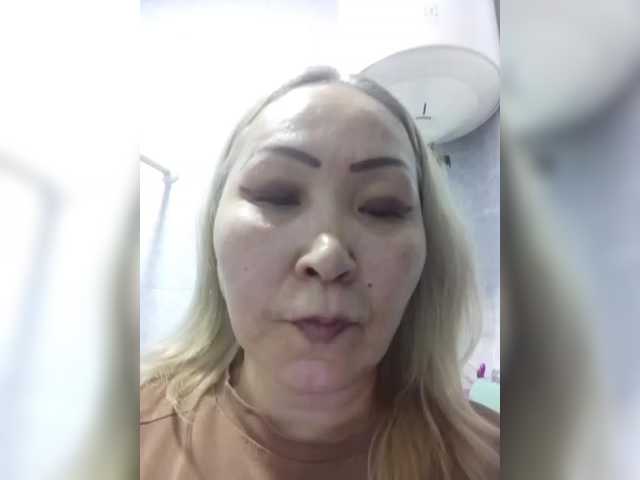 LuckyJackpotLife live webcam show