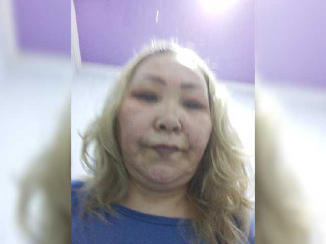 Qweentis live cam on BongaCams